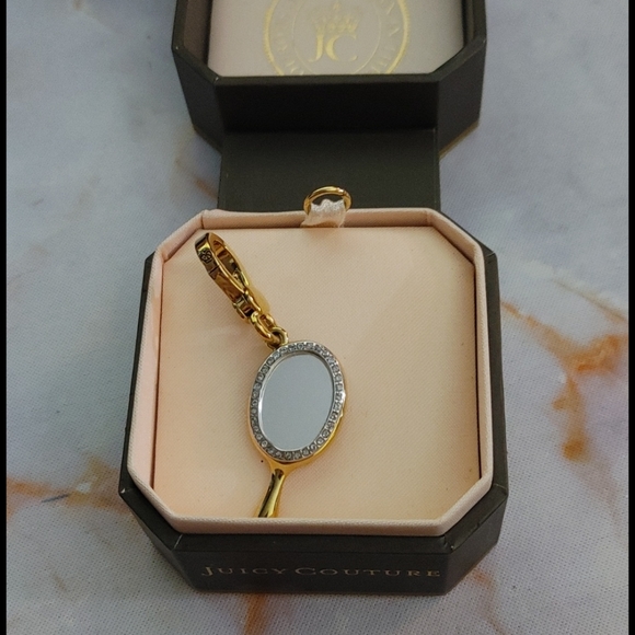 Juicy Couture hand mirror - Picture 2 of 5